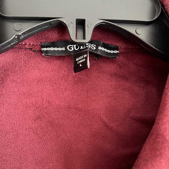 Guess Burgundy faux suede button down top L - Picture 7 of 9